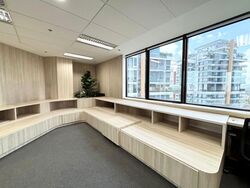 United Square (D11), Office #534784311